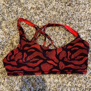 Lululemon free to be bra